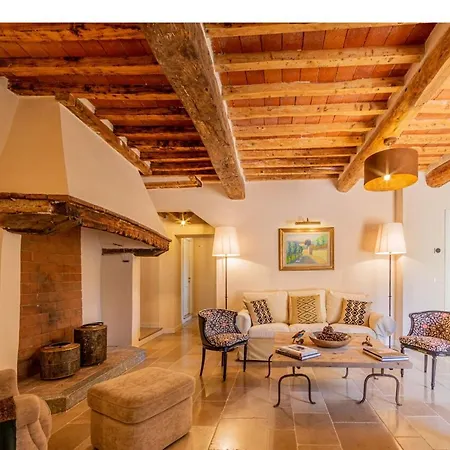 Luxury Acquaviva Firenze *