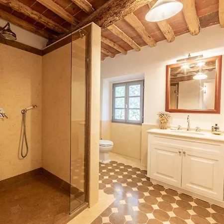 Luxury Acquaviva Firenze וילה