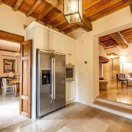 Luxury Acquaviva Firenze וילה